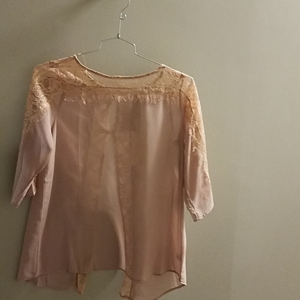 Lace mauve shirt